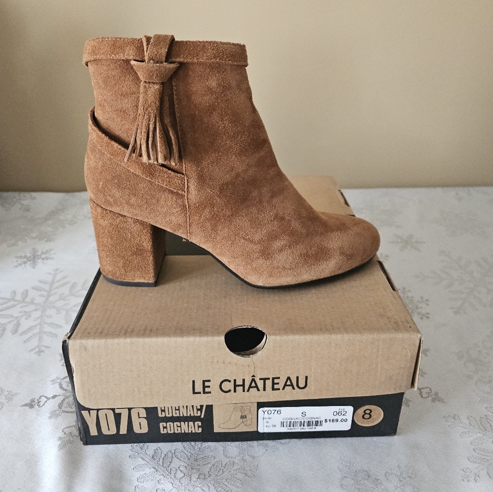 Le Chateau Ankle Boots Cognac Suede Boho Western Party NWT Style Y076 Sz 8